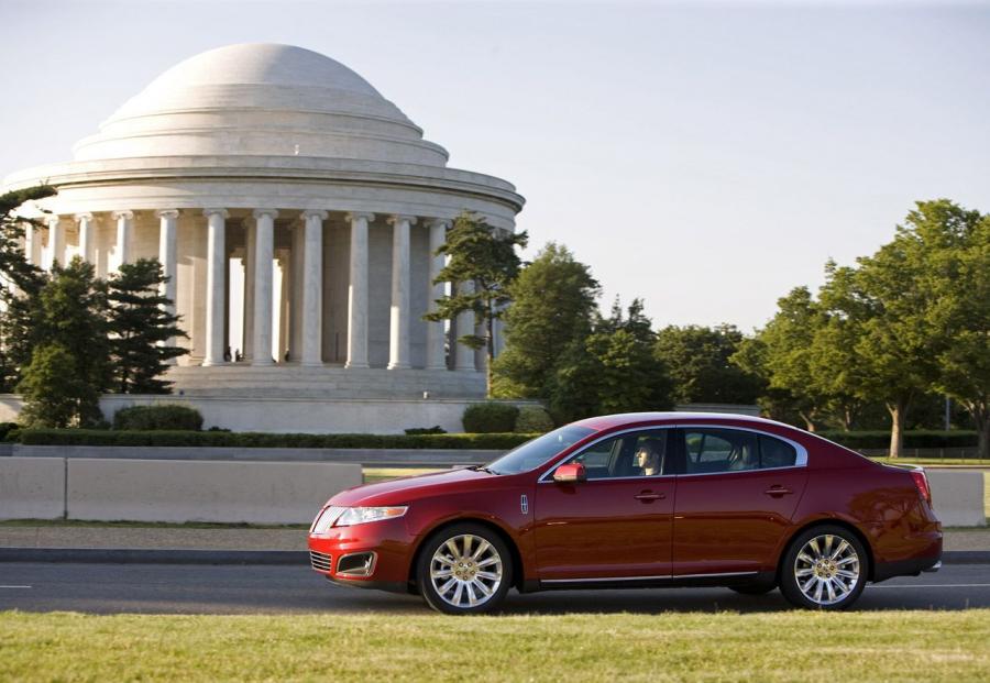  Lincoln MKS 2008 года  (фото 23 из 284)